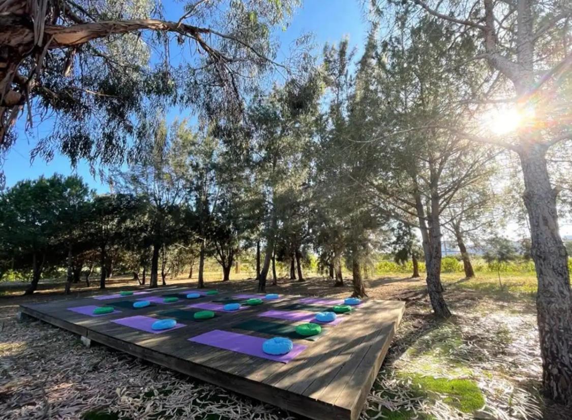 Glamping On Organic Yoga Farm With Natural Swimming Pool Near Beach Moncarapacho Ngoại thất bức ảnh